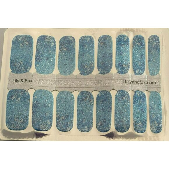 Lily & Fox Nail Polish Wraps Royal Reign-Deer & Blue Snowflake Designs Set Of 2 - Picture 4 of 6